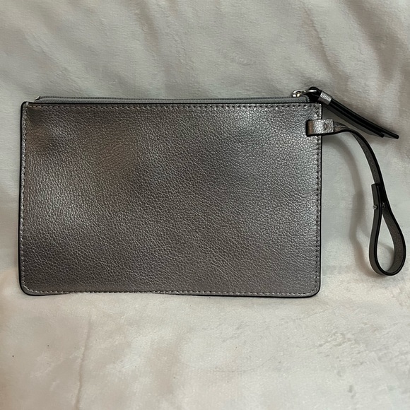 Kate Spade Wristlet - Picture 2 of 3